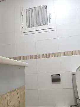 anitamadrid online show from February 14, 10:50 pm