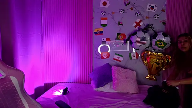Sophie19   online show from July 5, 5:03 am