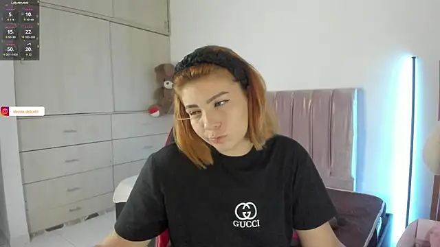 Snapshot of alessia_dolce chatting on June 6, 2:38 am alessia dolce online show from June 6, 2:38 am