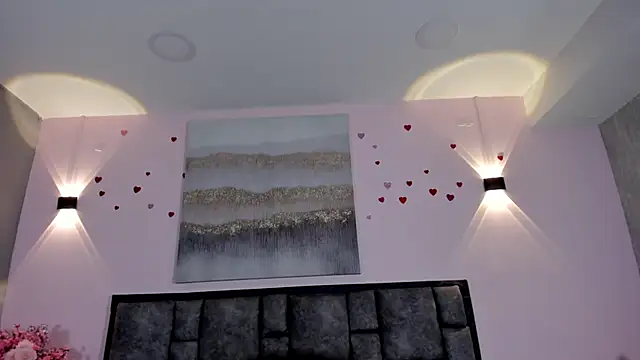 PeytonLouise online show from March 5, 11:50 am