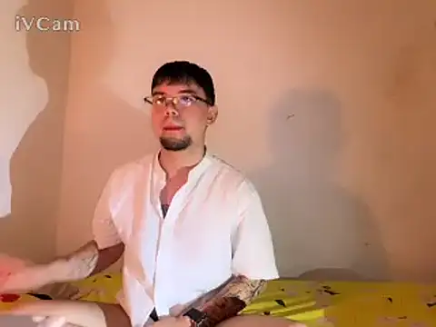 KaiStein online show from March 13, 3:02 am