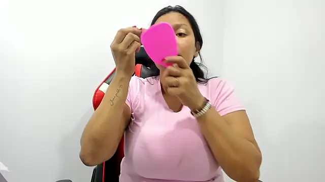QueenNyxx online show from May 13, 2:58 pm