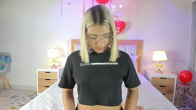 Bunny Blush1 online show from February 16, 7:10 pm