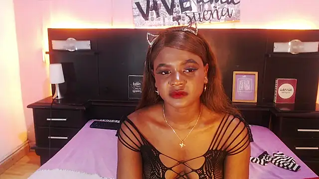 ShannySweett online show from April 15, 5:14 am