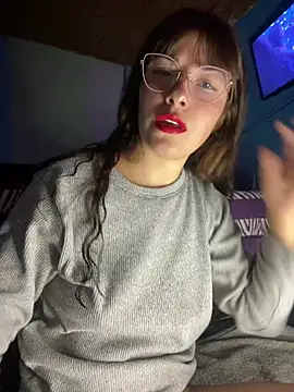 Snapshot of Luna33- chatting on July 20, 11:07 pm Luna33- online show from July 20, 11:07 pm