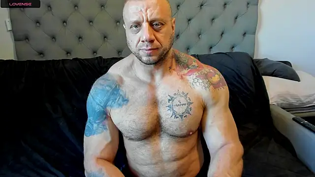 Snapshot of Samson_Legend chatting on June 20, 10:40 am Samson Legend online show from June 20, 10:40 am