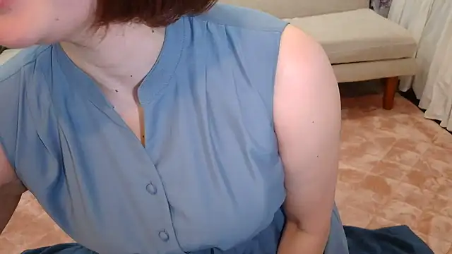 Snapshot of AI_channnnn chatting on March 5, 7:37 am AI channnnn online show from March 5, 7:37 am