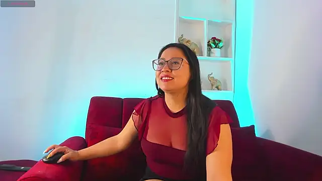 Eliana jhones  online show from March 2, 11:50 am