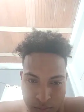 Noahlang 01 online show from February 23, 3:42 pm