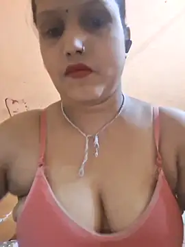 Snapshot of Nency_Love143 chatting on June 8, 5:24 pm Nency Love143 online show from June 8, 5:24 pm