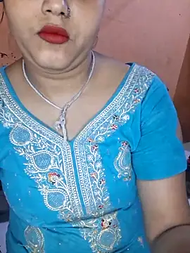 Snapshot of Nency_Love143 chatting on June 9, 6:08 pm Nency Love143 online show from June 9, 6:08 pm