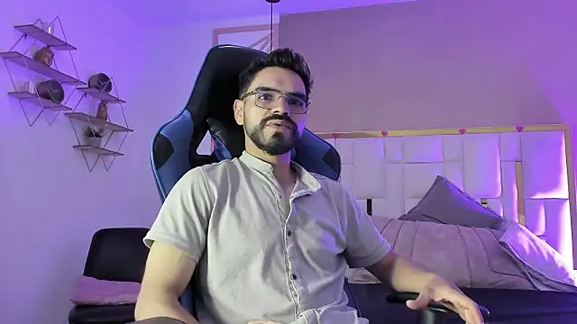 HotPulse vc online show from February 17, 12:45 pm