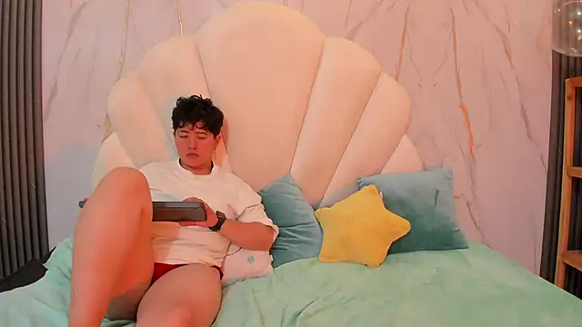 Gaia n Nix online show from February 22, 7:34 pm