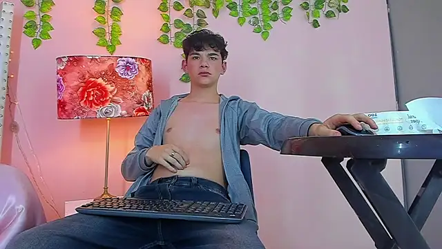 Philippsx online show from March 8, 7:12 am