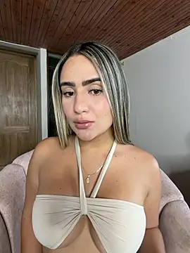 Miilana  online show from July 11, 8:55 pm