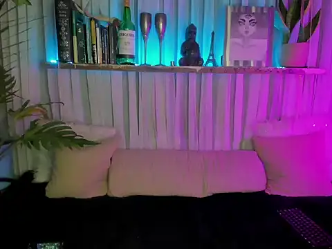 Miss-liaa online show from March 8, 2:04 am