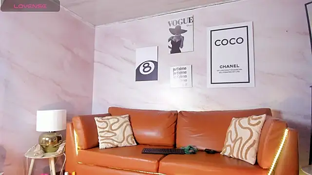 Hada Magica online show from March 5, 6:59 pm