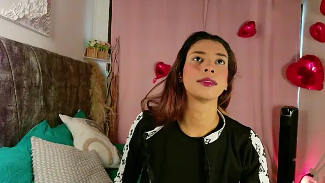 MelanyStone  online show from February 19, 1:51 pm