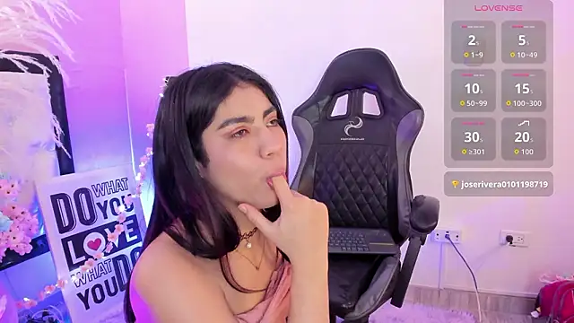 Siena fox online show from March 12, 7:09 pm