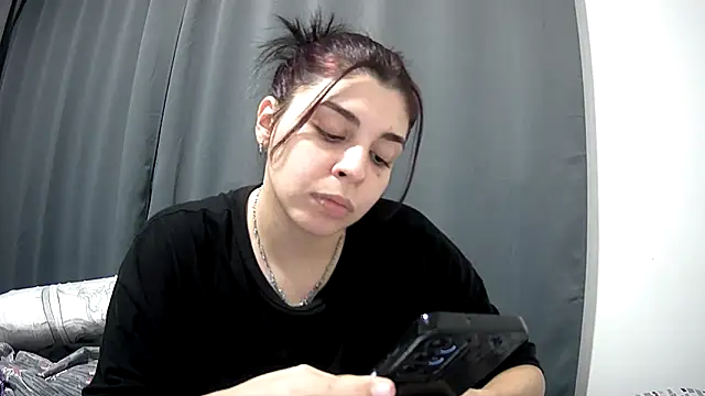 Snapshot of violetazein7 chatting on May 15, 11:34 pm violetazein7 online show from May 15, 11:34 pm