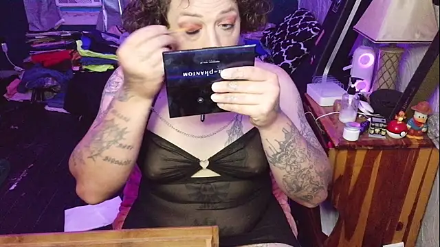 Abagail soft online show from April 21, 11:40 pm