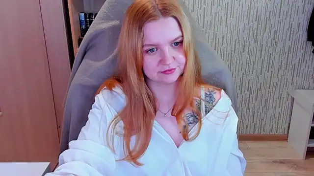 AnitaXVine online show from April 22, 7:59 pm