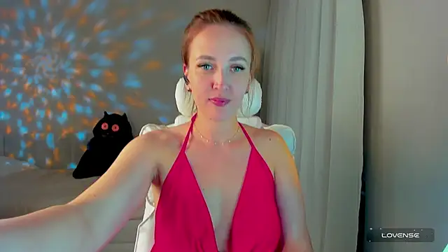 she wolf online show from April 21, 2:01 pm