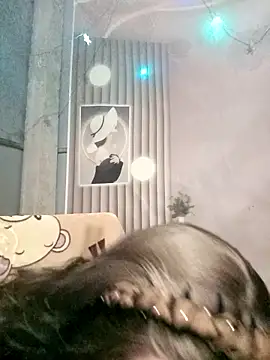 Girl-crazy1 online show from February 21, 11:22 am