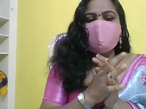 anu-reddyy online show from April 2, 4:43 am