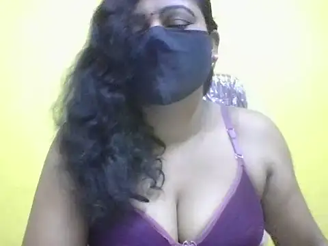 anu-reddyy online show from July 19, 2:15 am