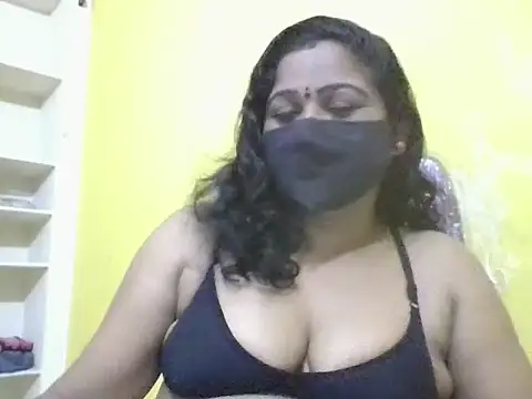 anu-reddyy online show from July 28, 2:29 am