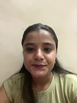 Snapshot of assybauty chatting on August 2, 4:27 pm assybauty online show from August 2, 4:27 pm