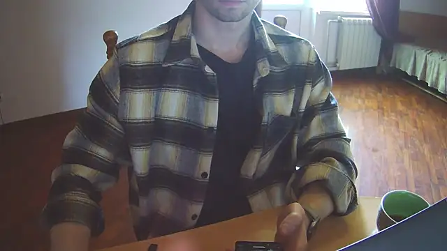 Snapshot of Marliten chatting on May 27, 12:24 pm Marliten online show from May 27, 12:24 pm