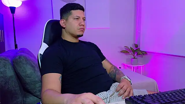  robertobaggioo online show from July 31, 12:26 pm