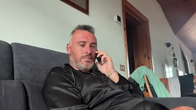 Snapshot of marcovik1 chatting on May 19, 5:41 pm marcovik1 online show from May 19, 5:41 pm