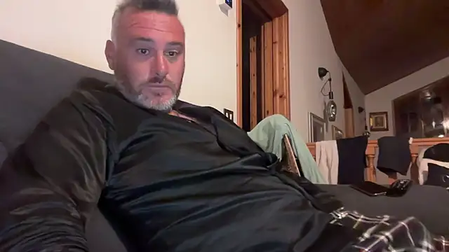 Snapshot of marcovik1 chatting on May 20, 7:31 pm marcovik1 online show from May 20, 7:31 pm