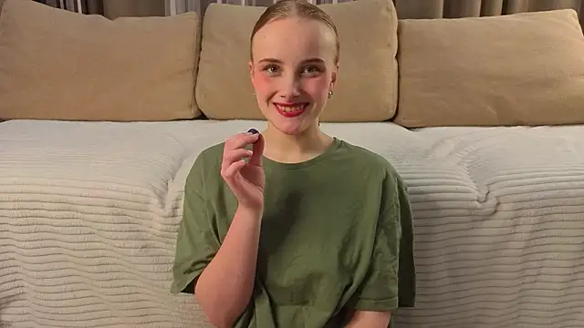 KirstinMcgeady online show from March 1, 11:12 am