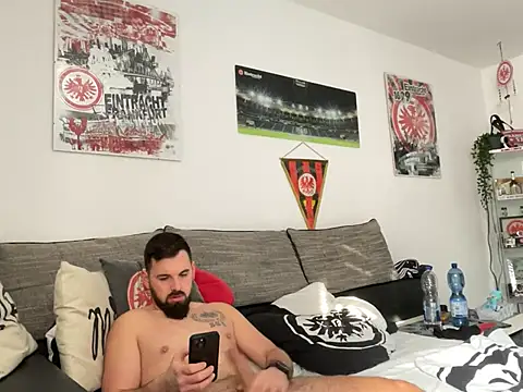 Snapshot of xxxsharkexxx chatting on March 9, 8:29 am xxxsharkexxx online show from March 9, 8:29 am