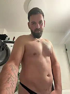 xxxsharkexxx online show from May 17, 7:43 pm