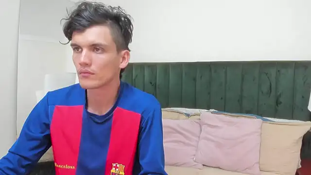 blakeandallisa online show from March 21, 6:33 pm