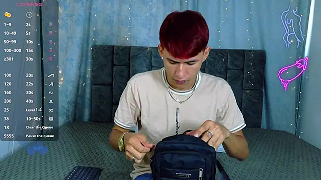 NicolasTorrez online show from March 9, 8:46 pm