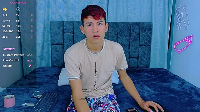 NicolasTorrez online show from March 30, 2:12 am