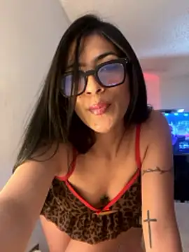 Exclusive Aurora online show from April 12, 5:34 am