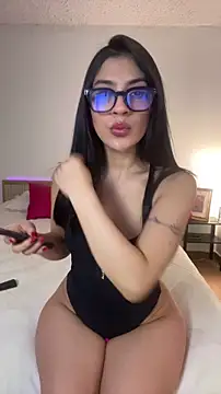 Exclusive Aurora online show from April 25, 5:43 am