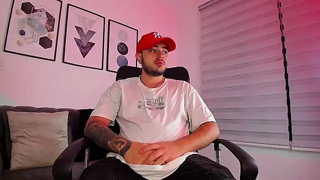 ethan grace online show from March 3, 11:49 am