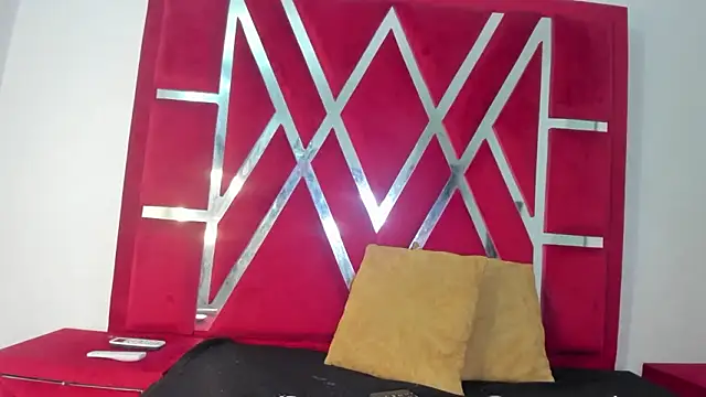 Mia scandark online show from March 16, 10:36 pm