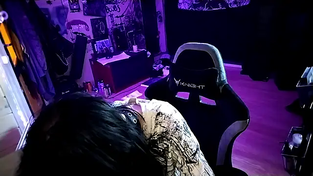 Shempert ghot online show from April 24, 3:14 pm