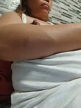 squirtshantal online show from June 3, 11:57 am