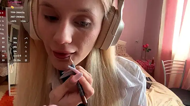 MelissaZaria online show from April 20, 6:49 am