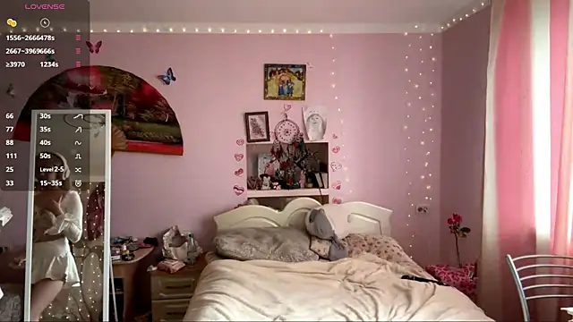 MelissaZaria online show from April 23, 6:25 am